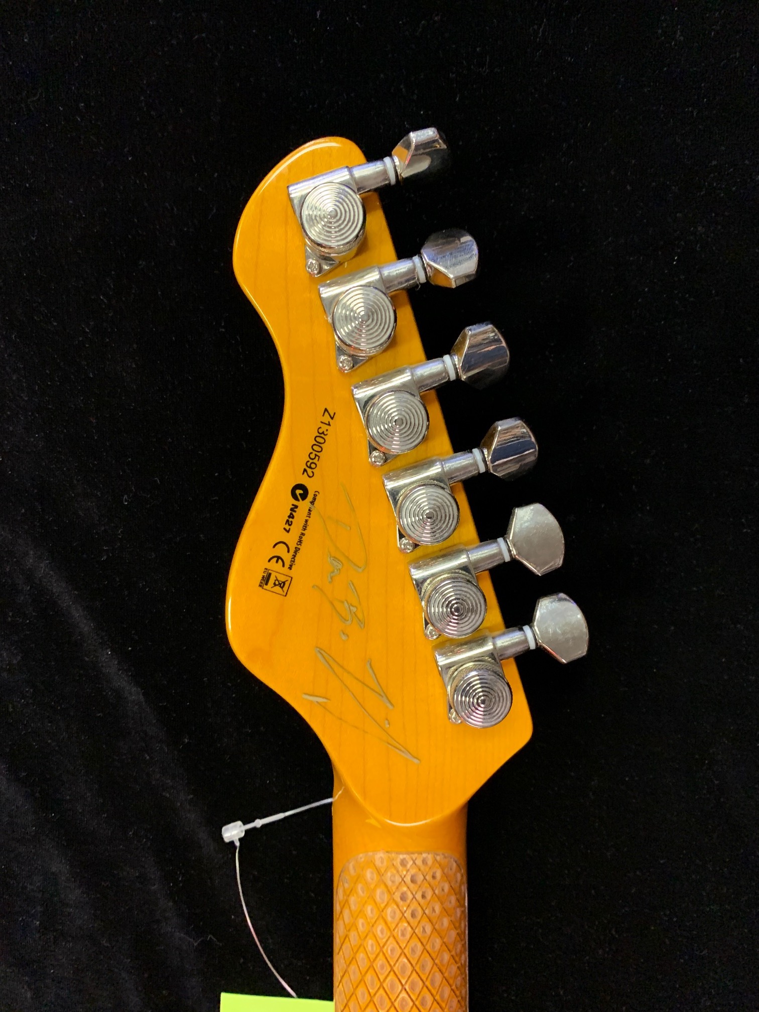 ギター DEAN ZELINSKY Vintage Sunburst? DEAN ZELINSKY / エレキギター STRETTAVITA CUSTOM Vintage
