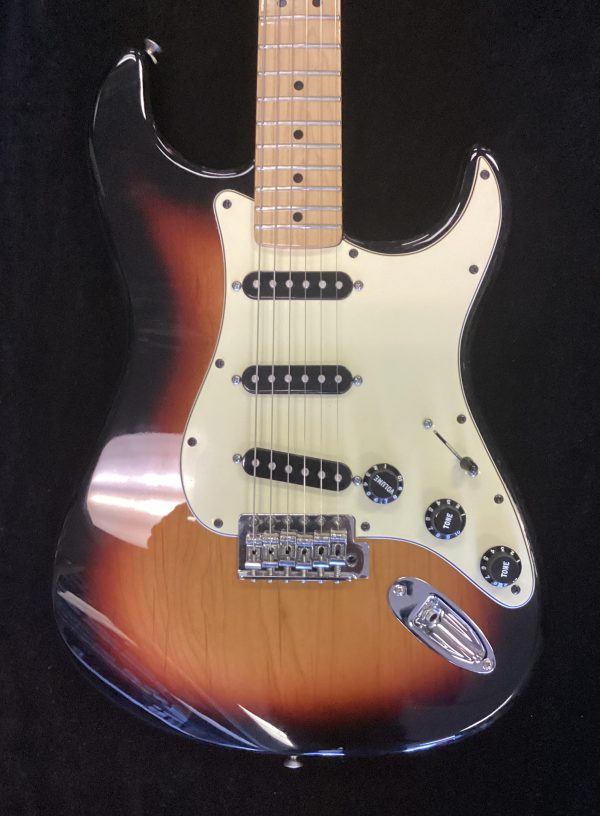 2014 Fender Standard Stratocaster - Image 2