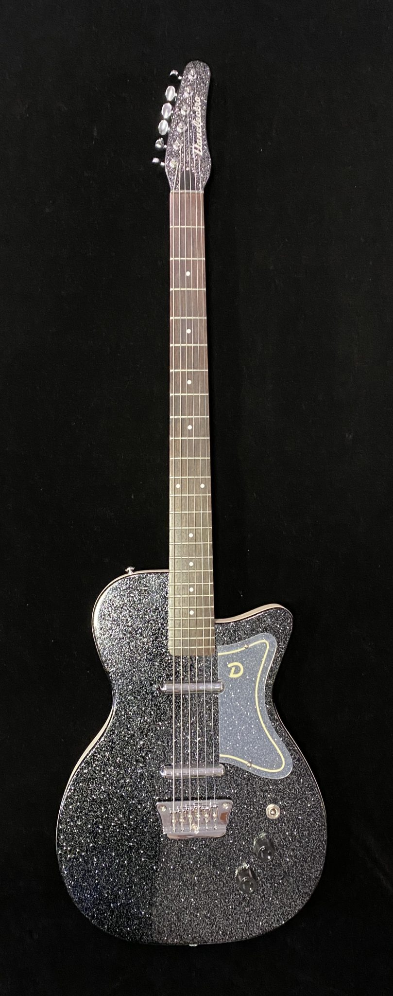 Danelectro Baritone Electric Guitar Black Metalflake w/Gig Bag