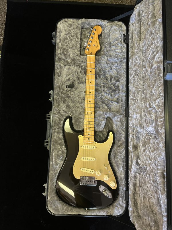 Fender Ultra Stratocaster USA- Texas Tea - 2019 w/Fender Case - Excellent Condition - Image 9