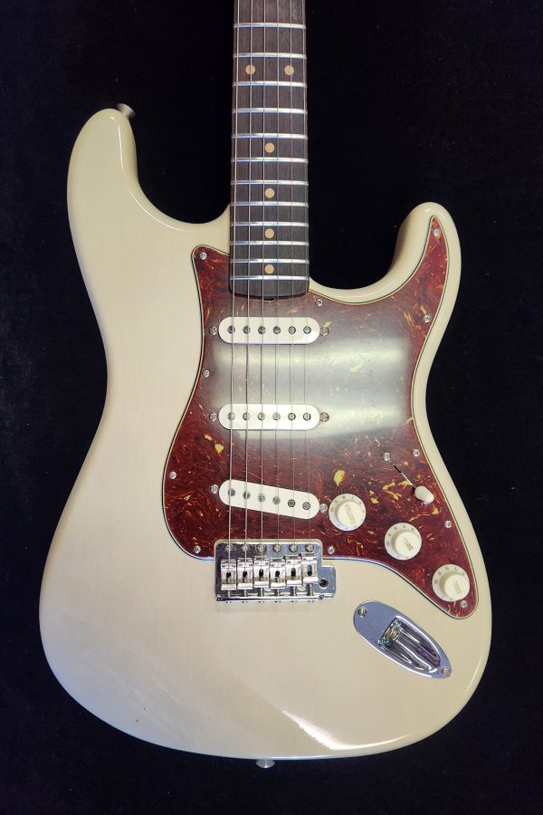 2024 Fender Custom Shop LTD Roasted Pine Stratocaster DLX Closet Classic - Honey Blonde - w/ Custom Shop Case - Image 2