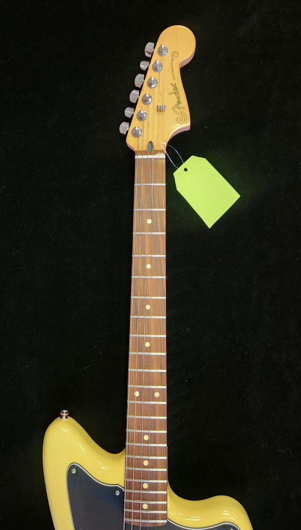 2022 Fender Player Jazzmaster w/Gig-bag - Image 3