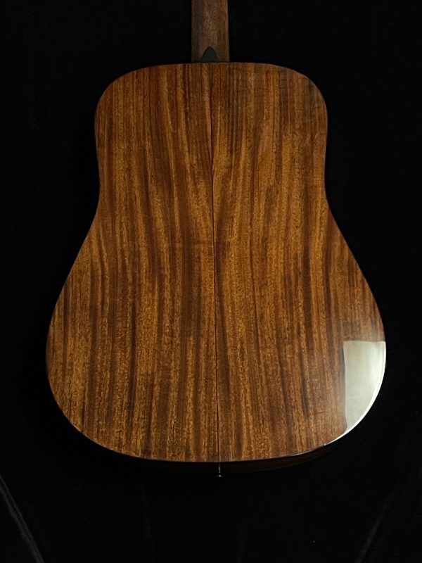 Martin D-18 Sunburst - Image 9