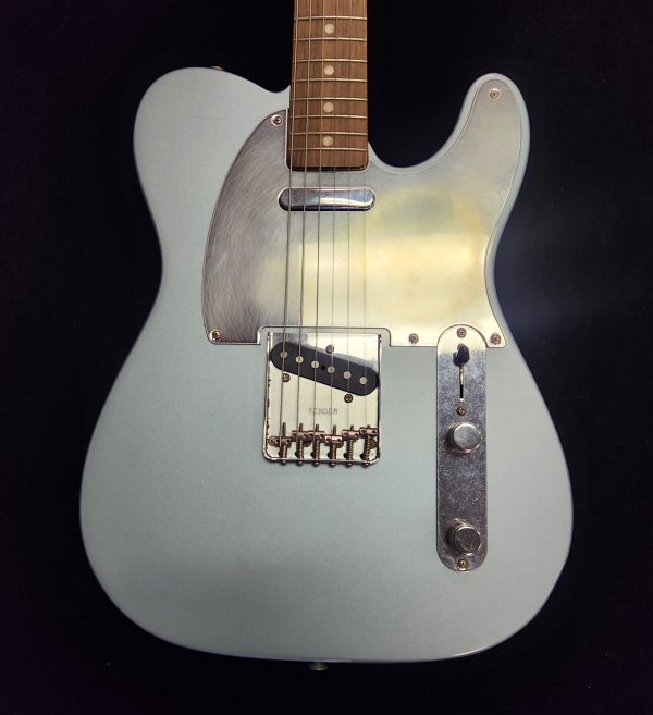 Fender Signature Chrissie Hynde Telecaster with Hardshell Case - Image 2