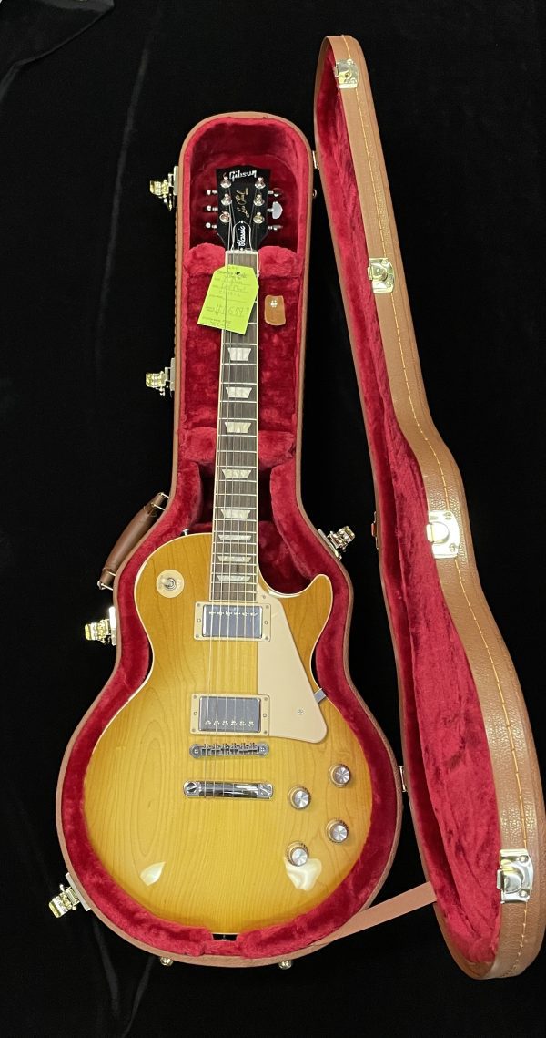 Gibson Les Paul Classic Electric Guitar - Honeyburst 2019 - Image 10