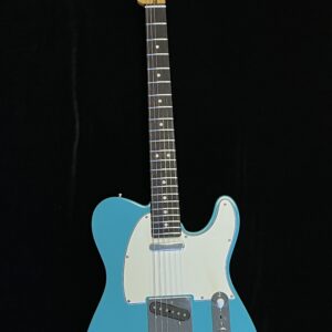 Fender Custom Shop Custom Deluxe Telecaster w/Twisted Tele Pickups Taos Turquoise