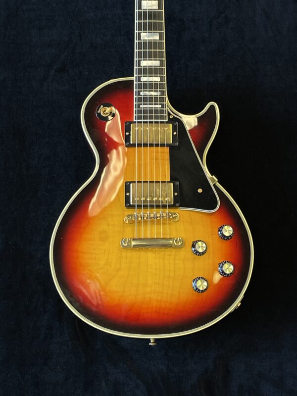 2002 Gibson Custom Shop 1968 Custom Re-issue - Tri-color Sunburst - Image 5